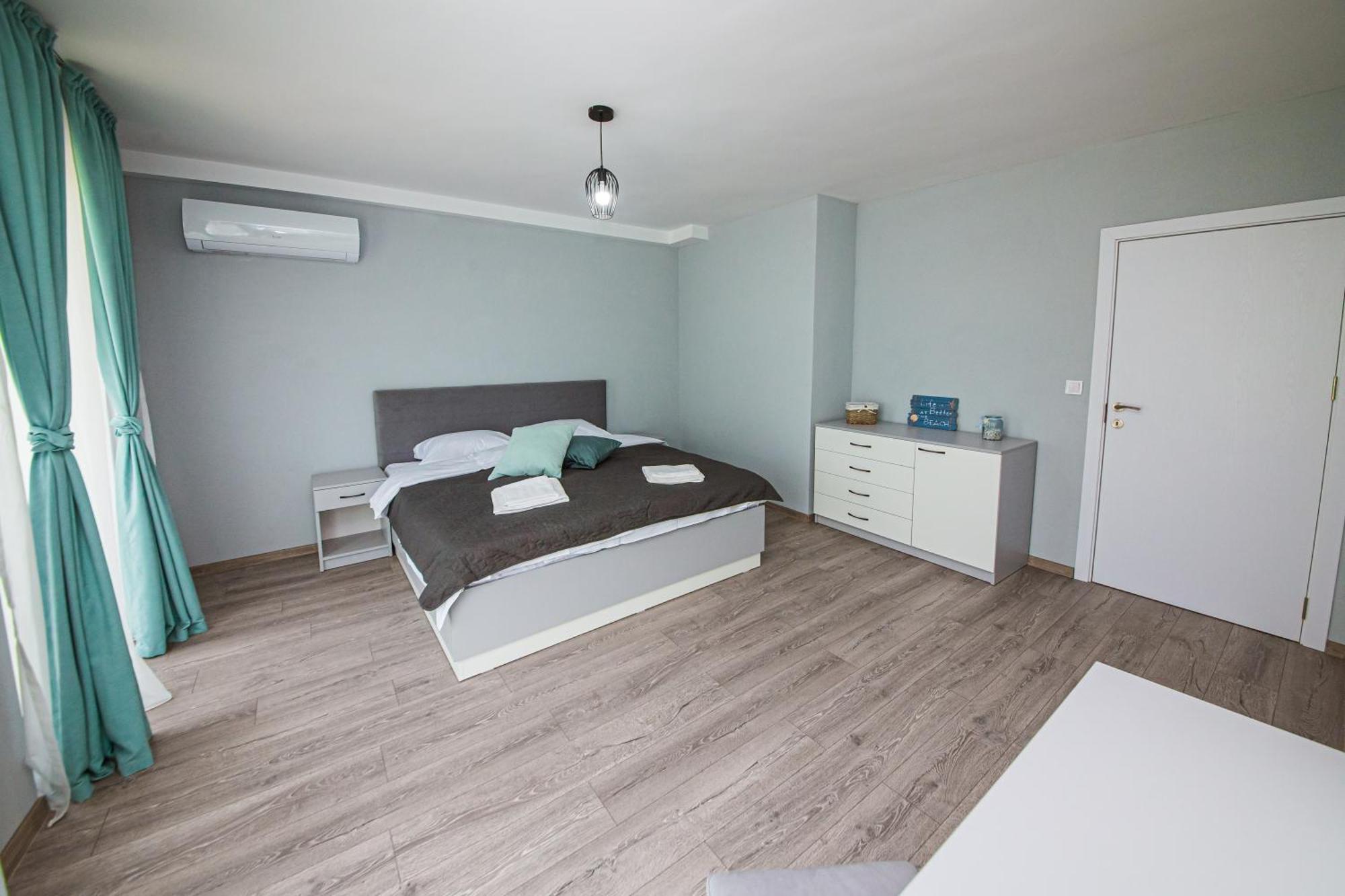 Athmospherevillaema Apartments Kranevo Esterno foto