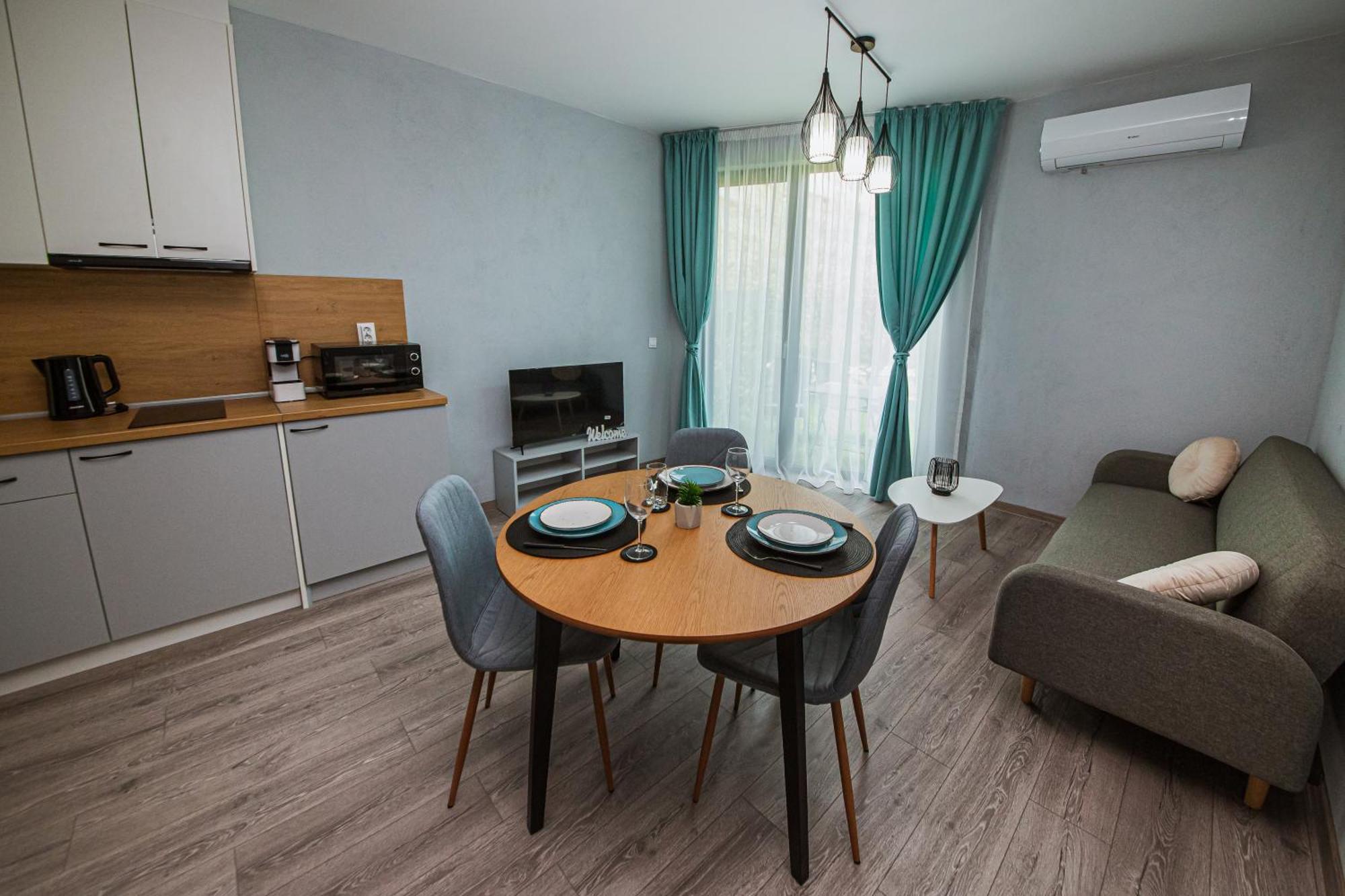 Athmospherevillaema Apartments Kranevo Esterno foto